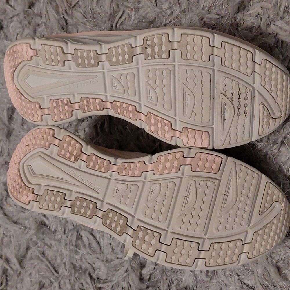 Skechers Women's Cream and Pink Sneakers - Picture 8 of 9